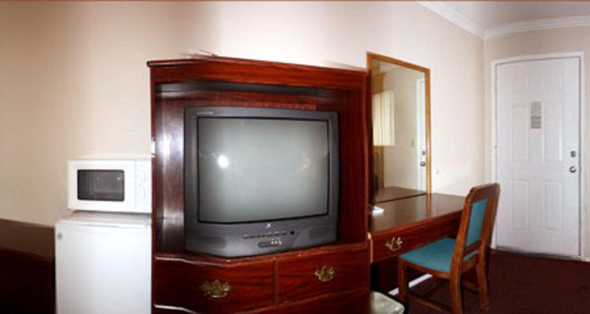 Sunset Inn&Suites West Sacramento Buitenkant foto